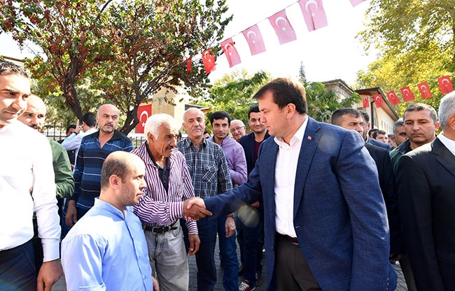 Kahramanmaraş'ta 10 bin kişiye aşure ikramı 20