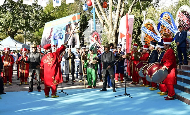 Uluslararası 3. Kitap ve Kültür Fuarı açıldı 13