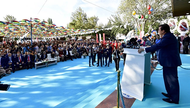 Uluslararası 3. Kitap ve Kültür Fuarı açıldı 16