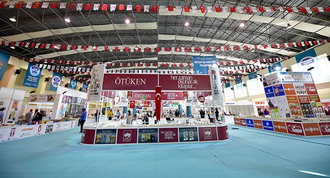 Uluslararası 3. Kitap ve Kültür Fuarı açıldı 18