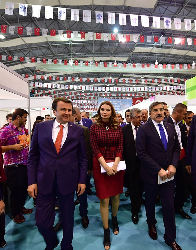 Uluslararası 3. Kitap ve Kültür Fuarı açıldı 4