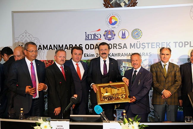 TOBB Başkanı Hisarcıoğlu; 'Bu Millet Bu Ülkeyi Böldürmez' 16