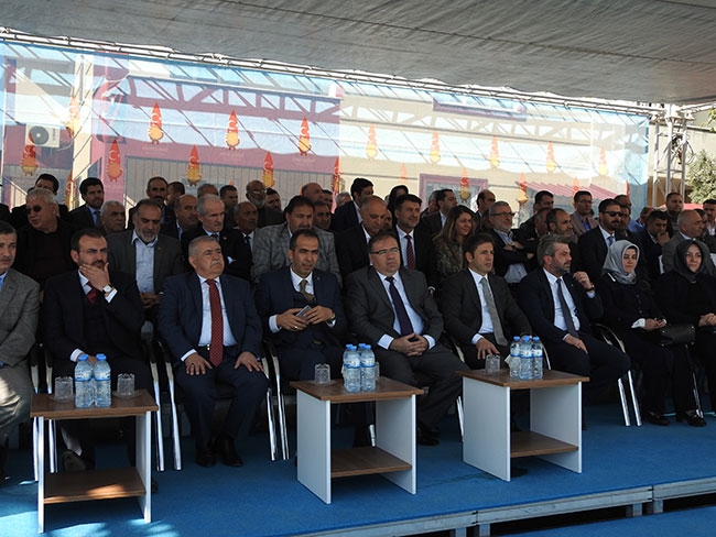 Şehit Haşim Yenigül Bilgi Ve Kültür evi hizmete sunuldu 14