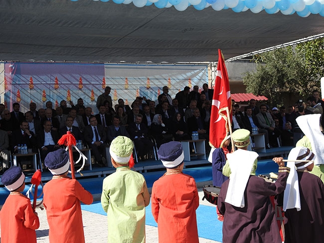 Şehit Haşim Yenigül Bilgi Ve Kültür evi hizmete sunuldu 28