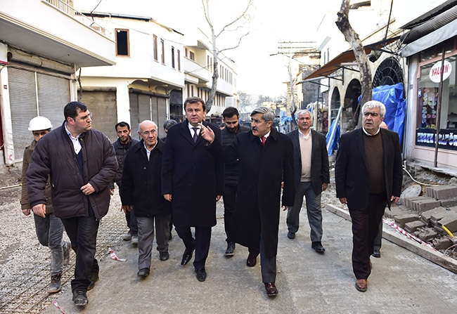 Bakan Yardımcısı Yayman, Demirciler Çarşısı’nı gezdi 5