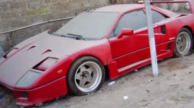 Dubaide ''Hurda'' Olan Ve ''Terk Edilen'' Yüksek Model Arabalar 11