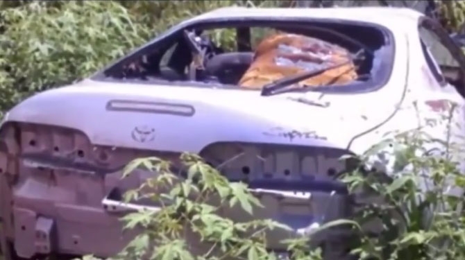 Dubaide ''Hurda'' Olan Ve ''Terk Edilen'' Yüksek Model Arabalar 20