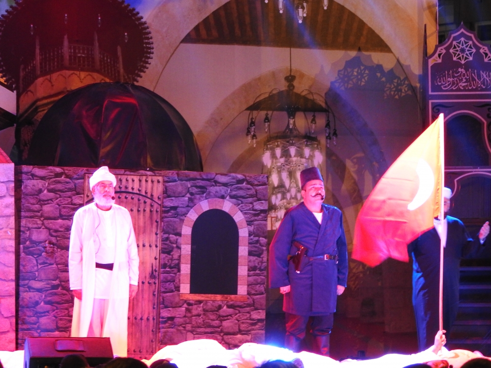 Kurtuluş Etkinlikleri Münasebetiyle Tiyatro Gösterisi Düzenlendi 2