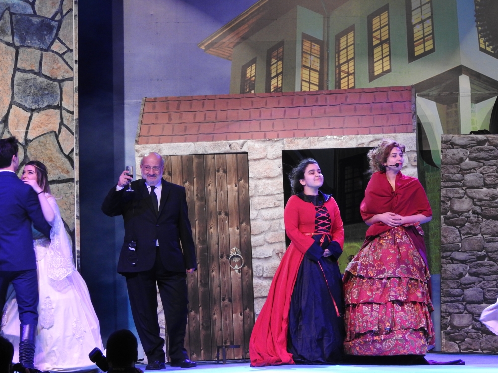 Kurtuluş Etkinlikleri Münasebetiyle Tiyatro Gösterisi Düzenlendi 30