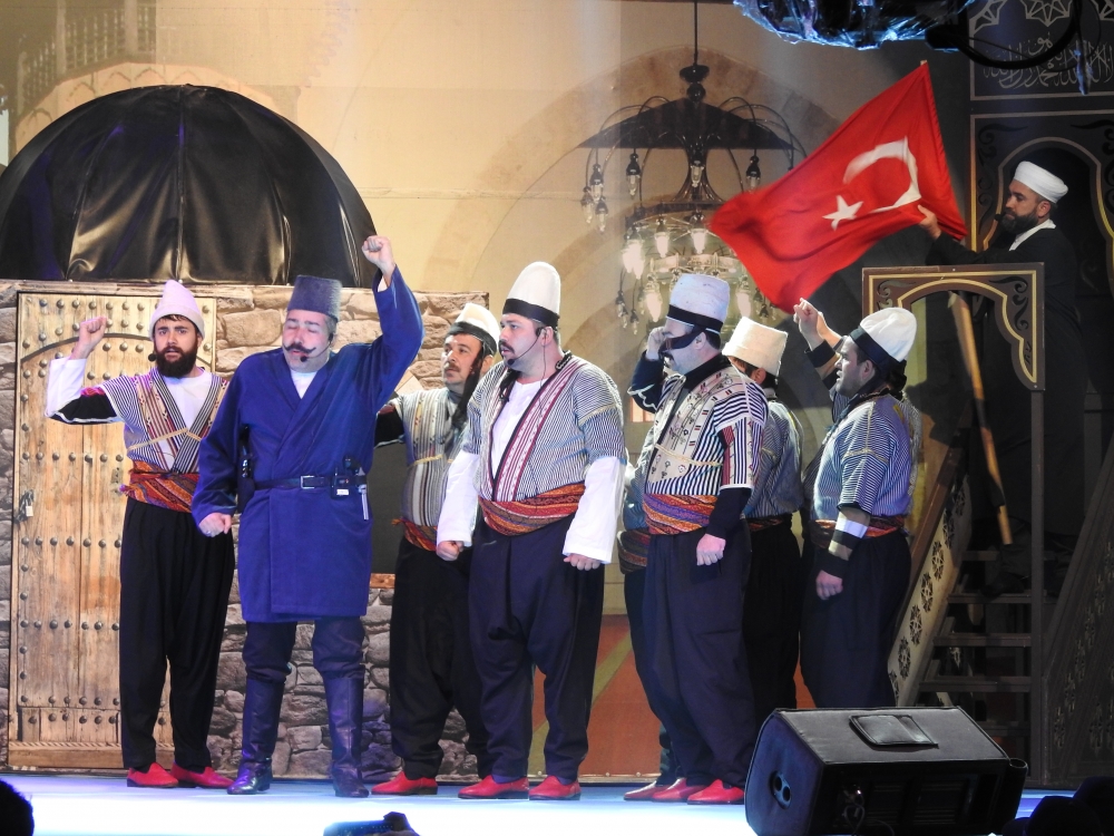 Kurtuluş Etkinlikleri Münasebetiyle Tiyatro Gösterisi Düzenlendi 43