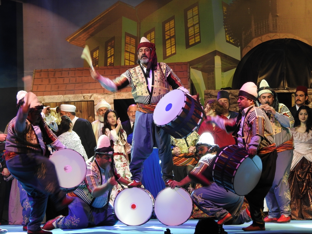 Kurtuluş Etkinlikleri Münasebetiyle Tiyatro Gösterisi Düzenlendi 50