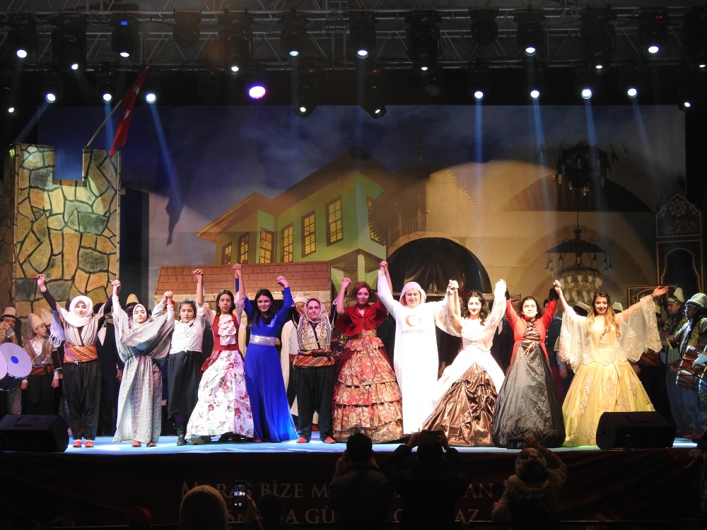 Kurtuluş Etkinlikleri Münasebetiyle Tiyatro Gösterisi Düzenlendi 54