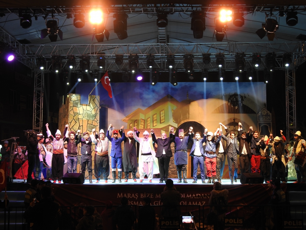 Kurtuluş Etkinlikleri Münasebetiyle Tiyatro Gösterisi Düzenlendi 58