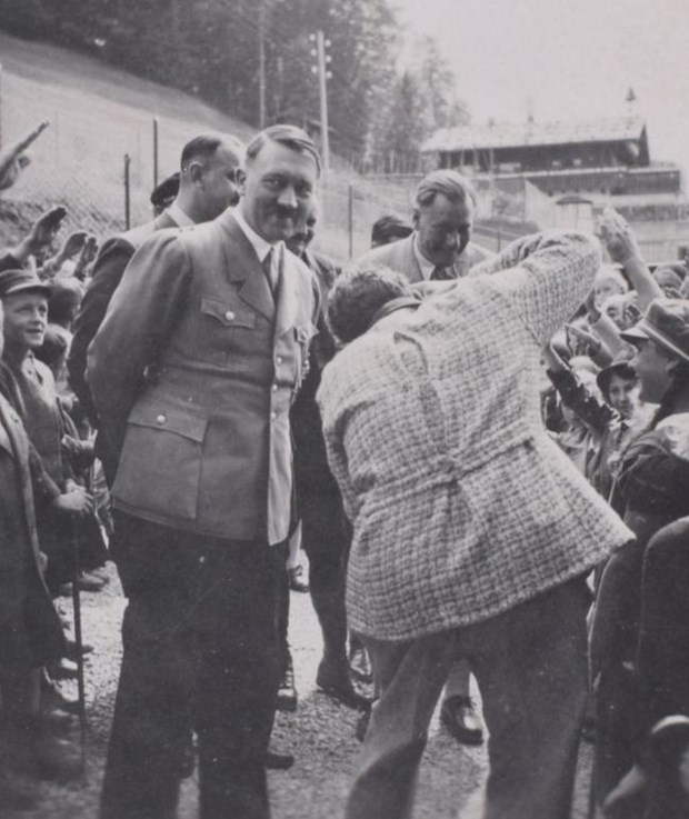Hitler'in sevgilisi Eva Braun'un gizemli fotoğraf albümü 2