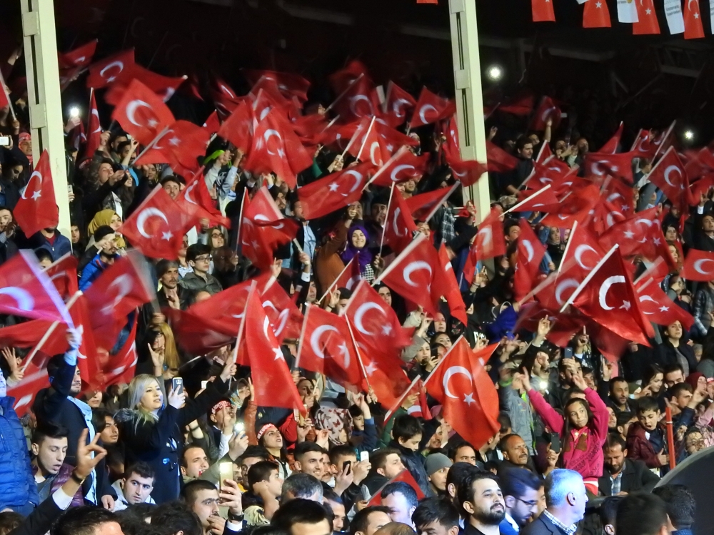 Ülkücüler "Sevdamız Türkiye" konserinde bir araya geldi(FOTO GALERİ) 23