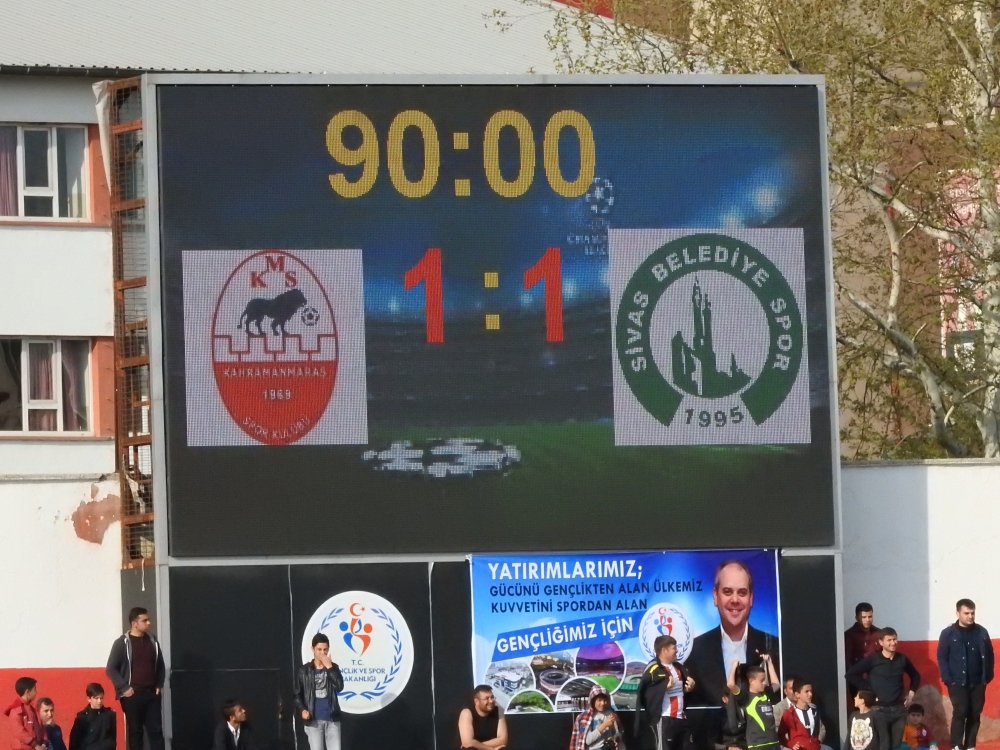 Kahramanmaraşspor 90. dakikada beraberliği yakaladı 15