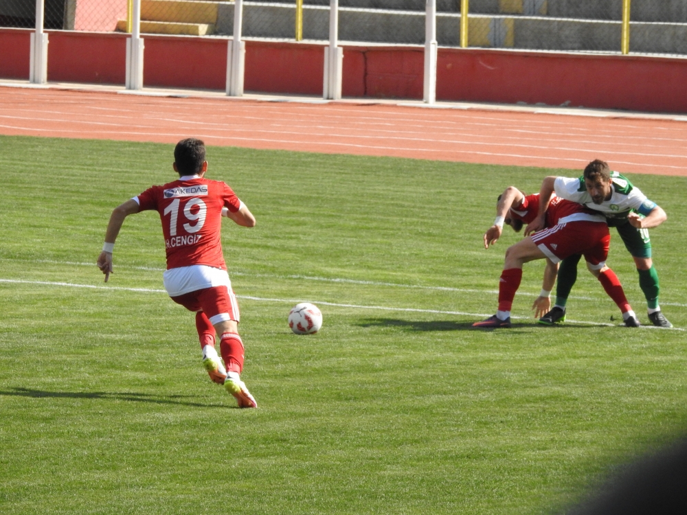 Kahramanmaraşspor 90. dakikada beraberliği yakaladı 6