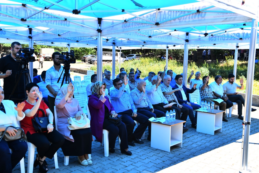 ONİKİŞUBAT BELEDİYESİ, TÜRK POLİSİNİN YANINDA 4