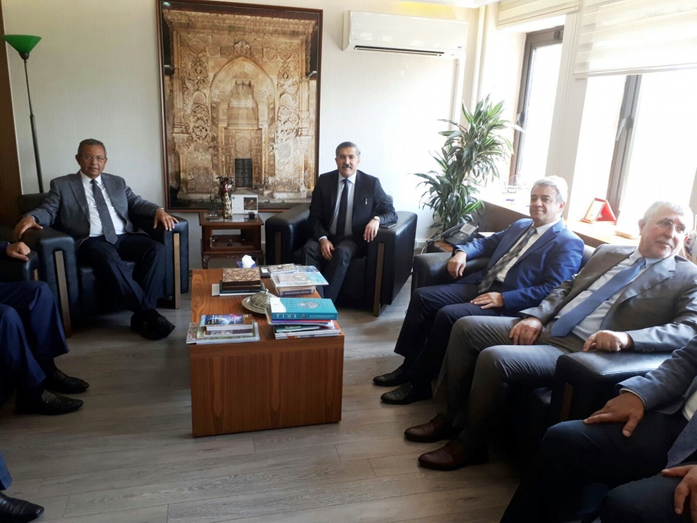 KAHRAMANMARAŞ İŞ DÜNYASINDAN MAHİR ÜNAL’A ZİYARET 5