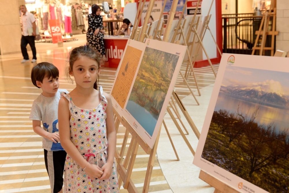 TARIM VE İNSAN KONULU FOTOĞRAF SERGİSİ KAHRAMANMARAŞ’TA 14