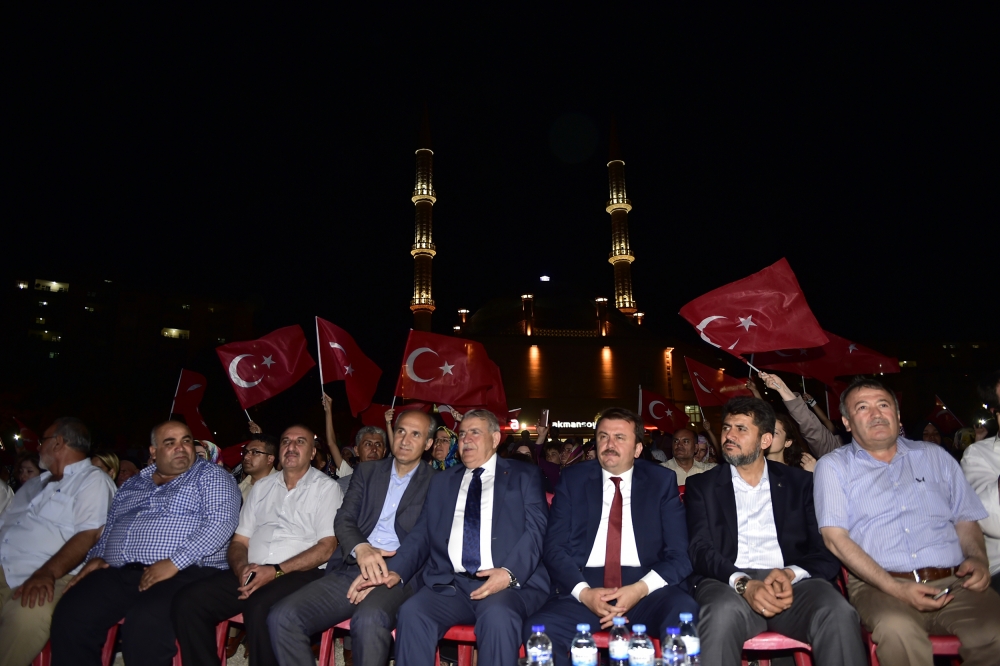 BÜYÜKŞEHİR’DEN 15 TEMMUZ DESTANI 9