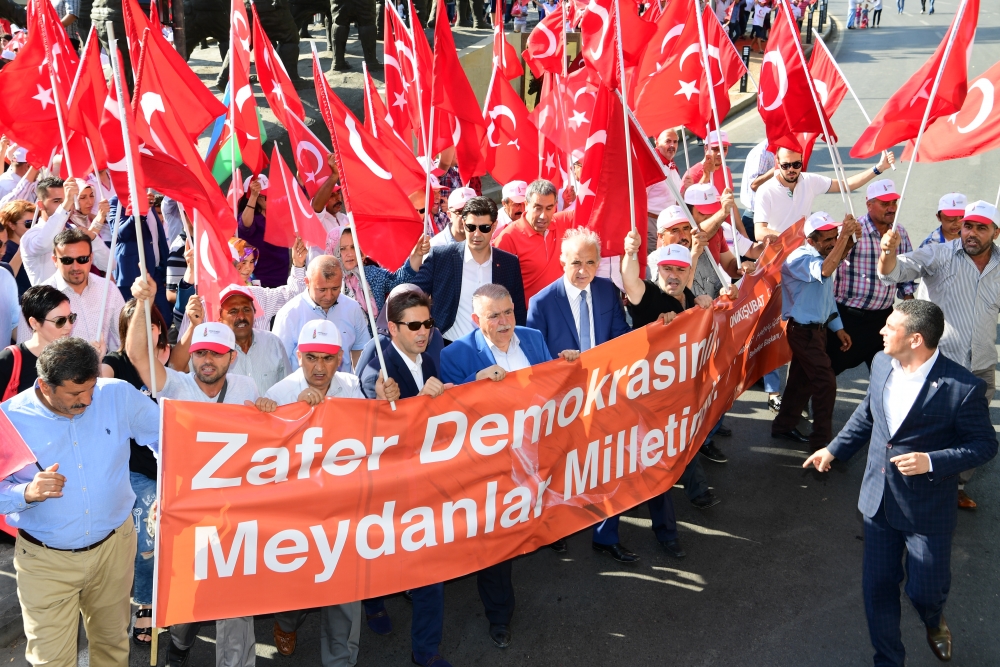 HANEFİ MAHÇİÇEK: BİZ UNUTMADIK VE UNUTTURMAYACAĞIZ HAİNLERE, SÜTÇÜ İMAM 9