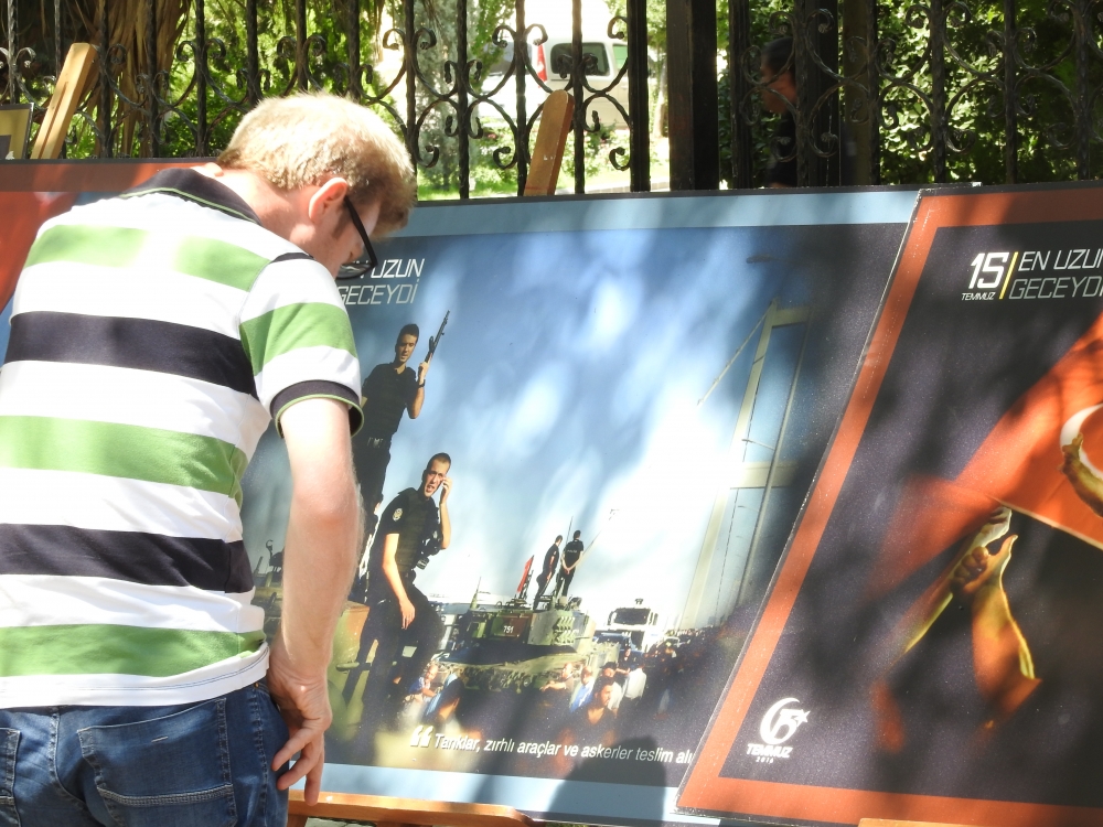 “MİLLİ İRADENİN YÜKSELİŞİ SERGİSİ" HAYRAN BIRAKTI 13