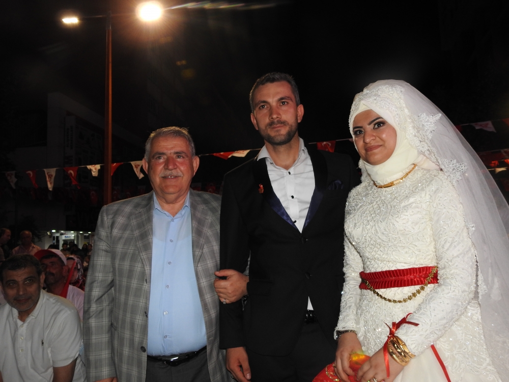 KAHRAMANMARAŞ’TA DEMOKRASİ NÖBETİ SONA ERDİ 22