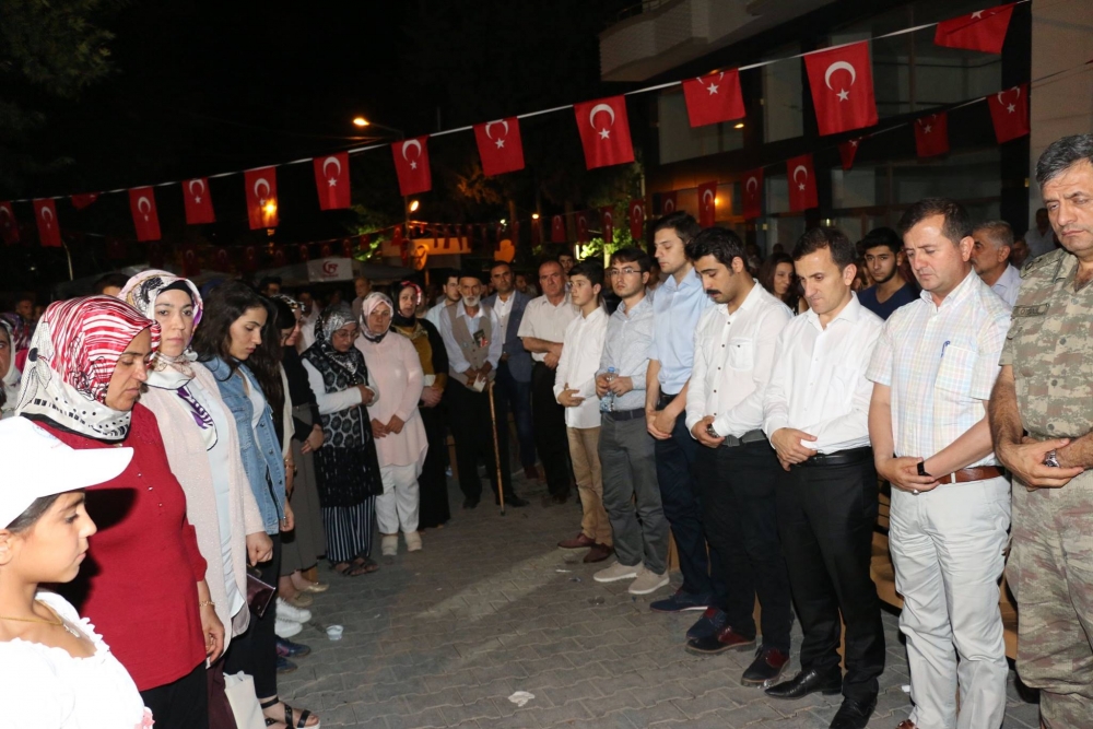 PAZARCIK 7’DEN 70’E TEK YÜREK OLDU 13