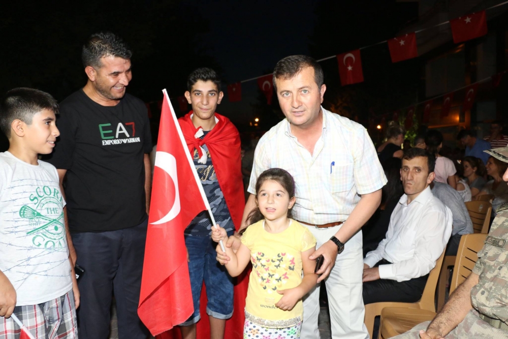 PAZARCIK 7’DEN 70’E TEK YÜREK OLDU 6