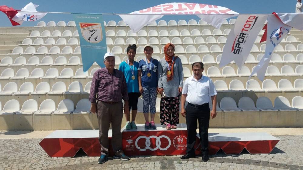 TRAPTA KAHRAMANMARAŞ MADALYALARI SİLDİ SÜPÜRDÜ 1