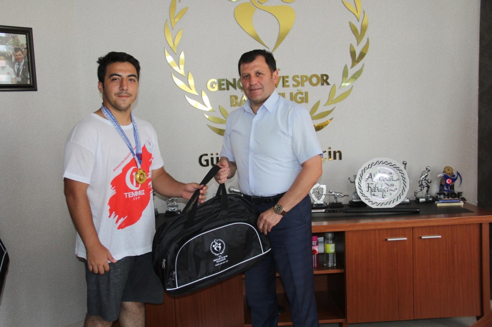 TRAPTA KAHRAMANMARAŞ MADALYALARI SİLDİ SÜPÜRDÜ 11