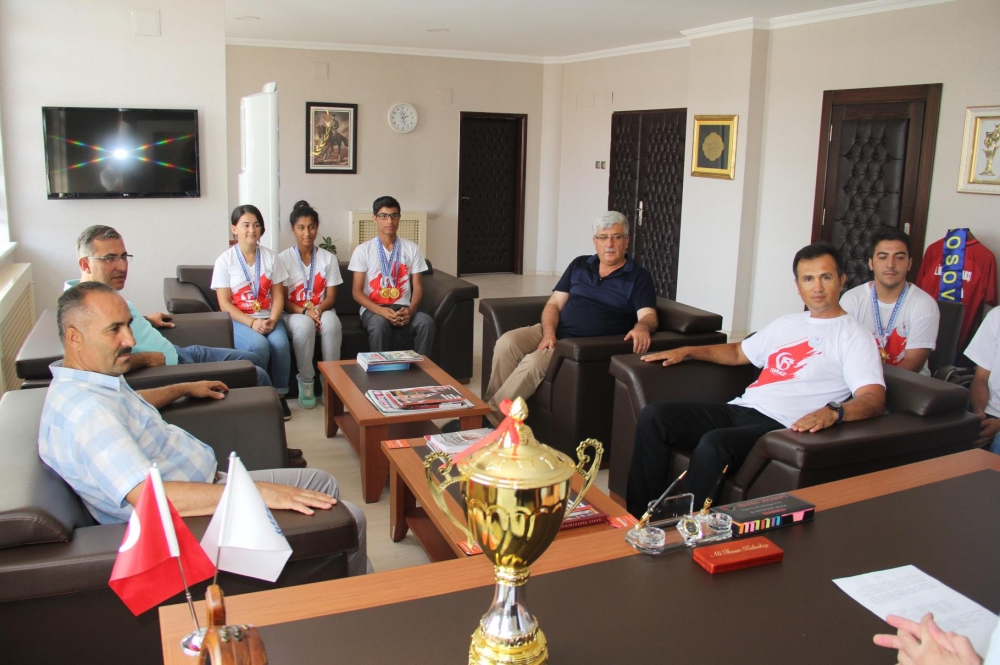 TRAPTA KAHRAMANMARAŞ MADALYALARI SİLDİ SÜPÜRDÜ 4