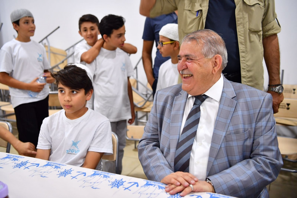 HANEFİ MAHÇİÇEK, TÜGVA ÖĞRENCİLERİ İLE BİR ARAYA GELDİ 6