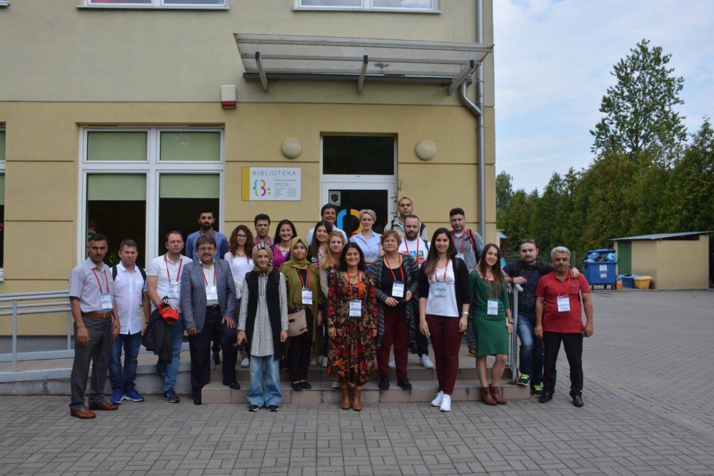 BÜYÜKŞEHİR POLONYA KÜTÜPHANELERİNİ GEZDİ 4