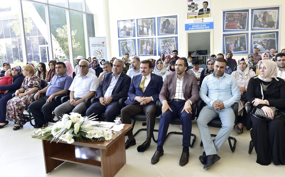 30 ADET MEDİKAL MALZEME İHTİYAÇ SAHİPLERİNE VERİLDİ 1