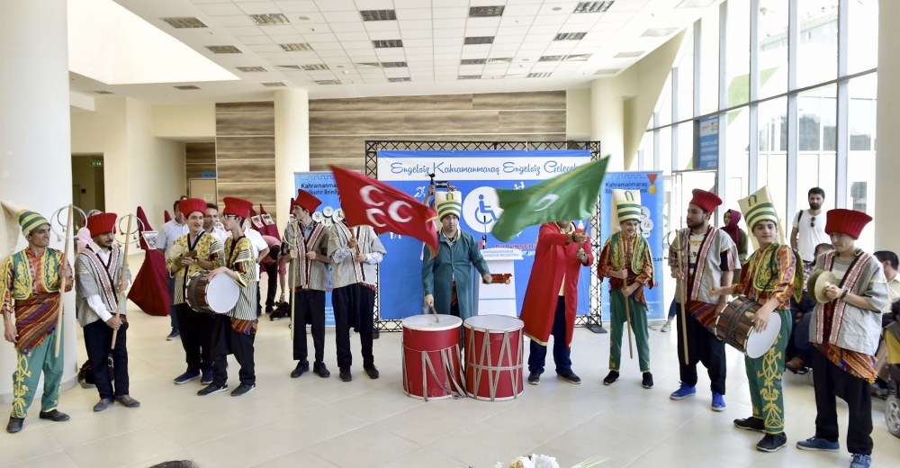 30 ADET MEDİKAL MALZEME İHTİYAÇ SAHİPLERİNE VERİLDİ 9