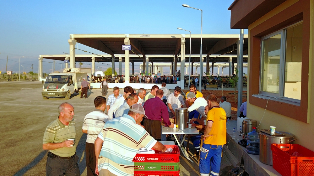 CANLI HAYVAN BORSASI HİZMETE BAŞLADI 13