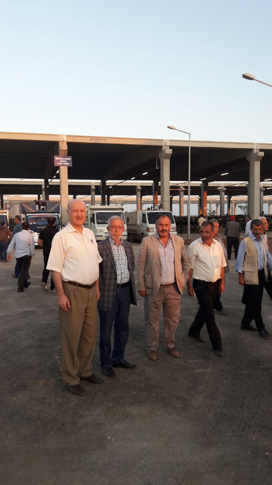 CANLI HAYVAN BORSASI HİZMETE BAŞLADI 8