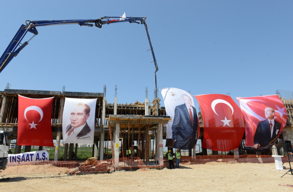 TEKNOKENT İDARE VE KULUÇKA BİNASININ TEMELİ ATILDI 10