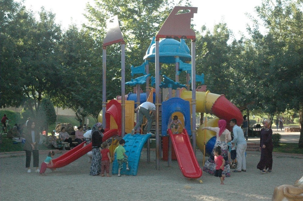 YANGIN DEĞİL PİKNİK ATEŞİ 5