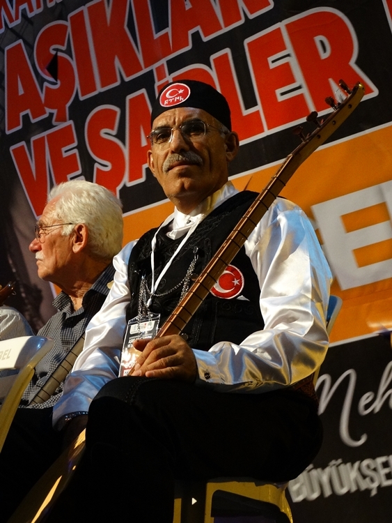 KAHRAMANMARAŞ'A GELEN ŞAİR, AŞIK, OZAN VE SANATÇI HÜNERLERİNİ SERGİLEDİ 10