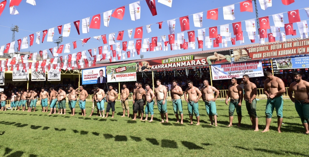 PEHLİVANLAR ER MEYDANINA İNDİ KARAKUCAK GÜREŞ FESTİVALİ YAPILDI 1