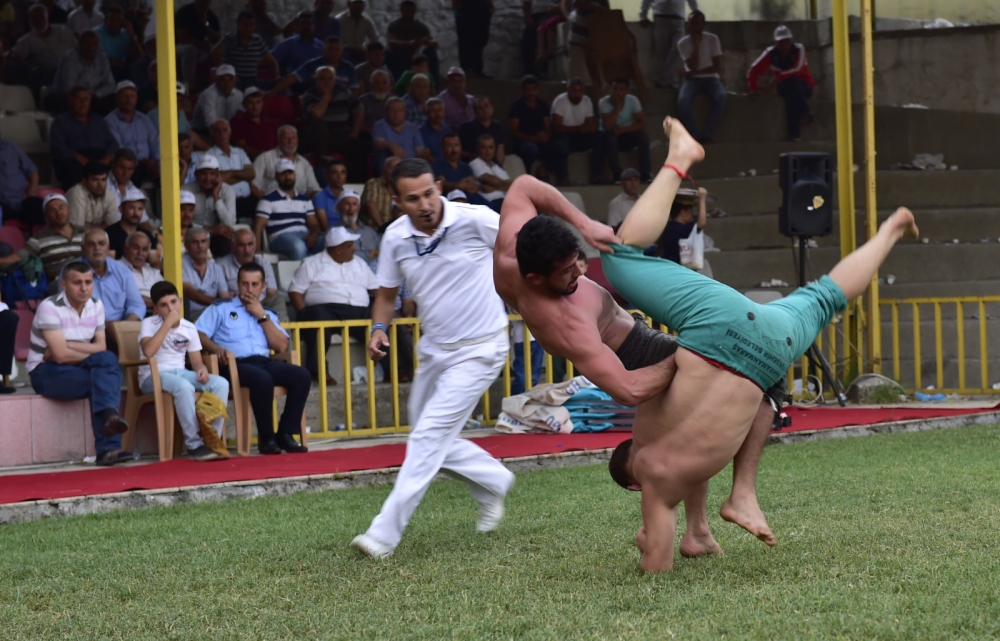 PEHLİVANLAR ER MEYDANINA İNDİ KARAKUCAK GÜREŞ FESTİVALİ YAPILDI 13