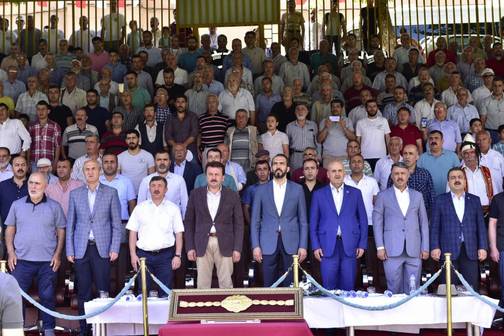 PEHLİVANLAR ER MEYDANINA İNDİ KARAKUCAK GÜREŞ FESTİVALİ YAPILDI 2