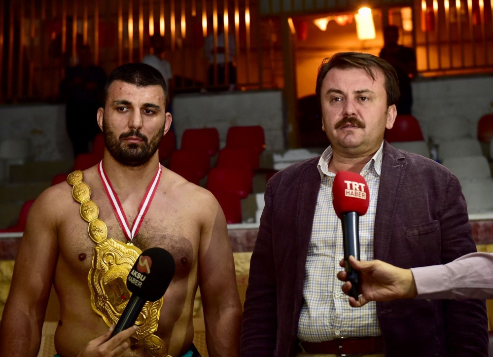 PEHLİVANLAR ER MEYDANINA İNDİ KARAKUCAK GÜREŞ FESTİVALİ YAPILDI 9