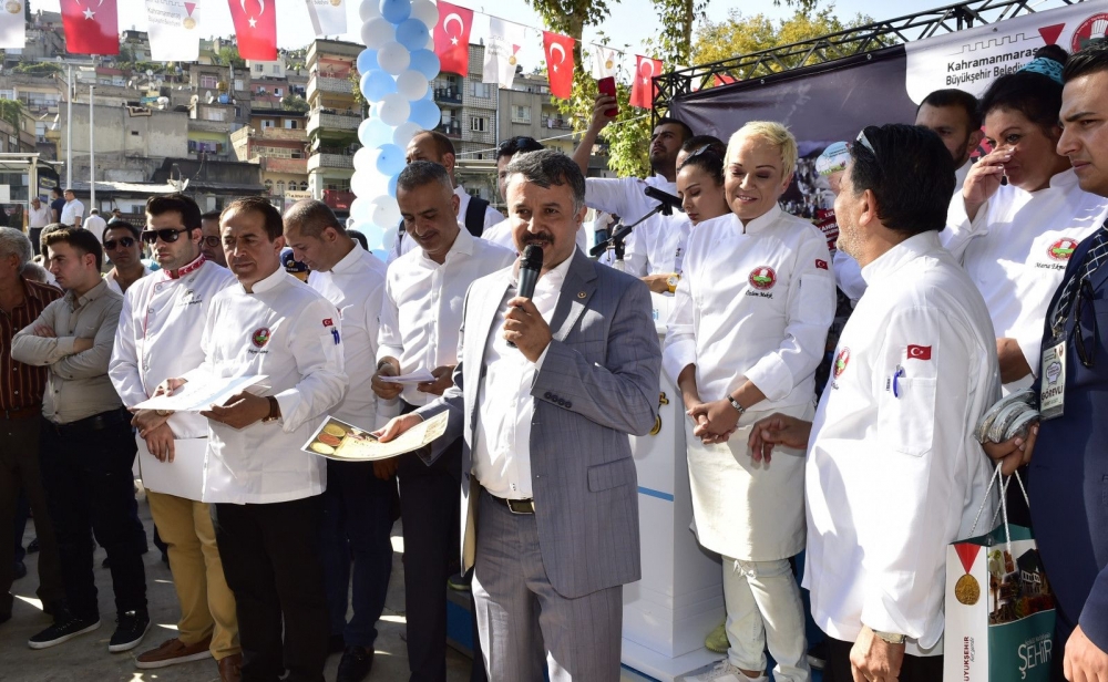 MARAŞ’IN YÖRESEL YEMEKLERİ YARIŞTI! DOYURUCU MANZARA KAÇINILMAZ OLDU 8