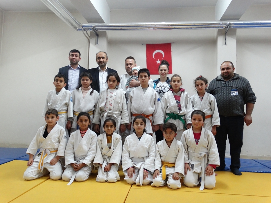 YAHYA KEMAL İLKOKULUNUN İNCİLERİ YERLİ MALINI KUTLADI 11