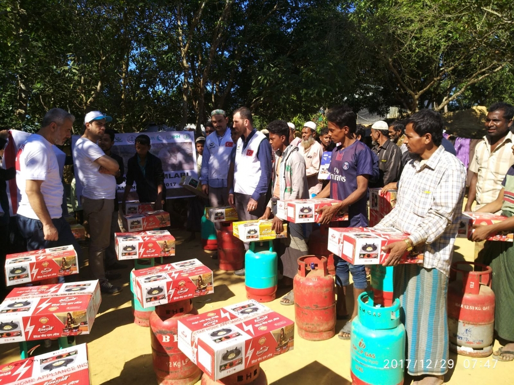 KAHRAMANMARAŞ’IN YARDIMLARI ARAKAN’A ULAŞTI 11