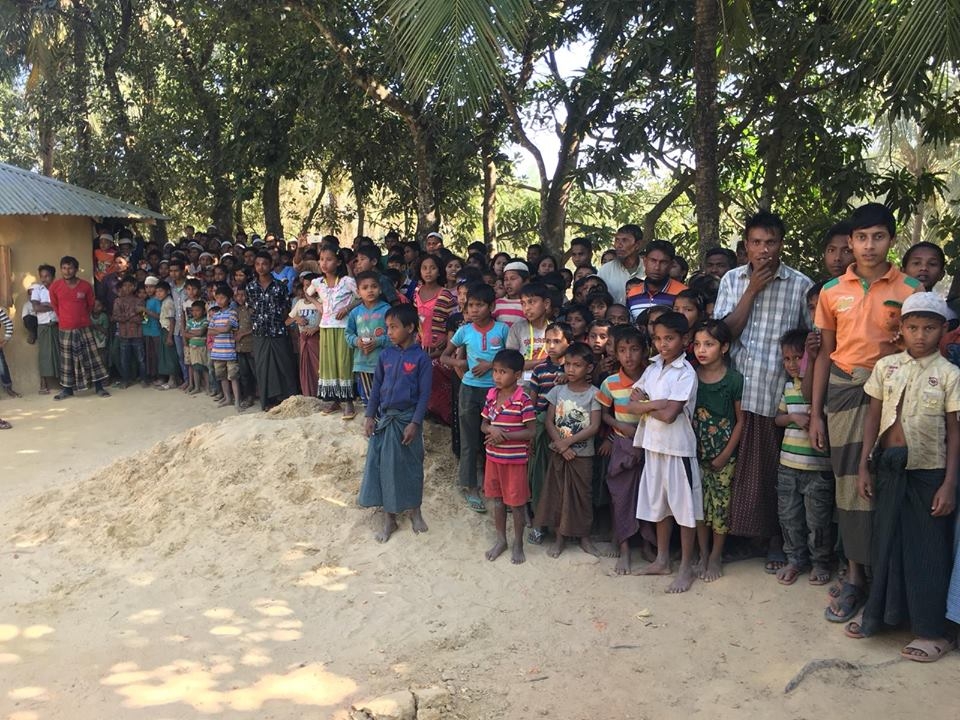 MİLLETVEKİLİ ÇİTİL ARAKANLI MÜSLÜMANLARIN YAŞADIĞI KAMPLARA GİTTİ 10